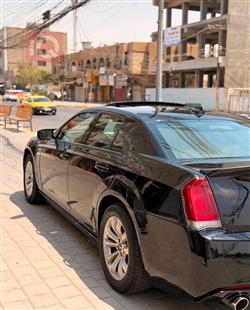 كرايسلر 300